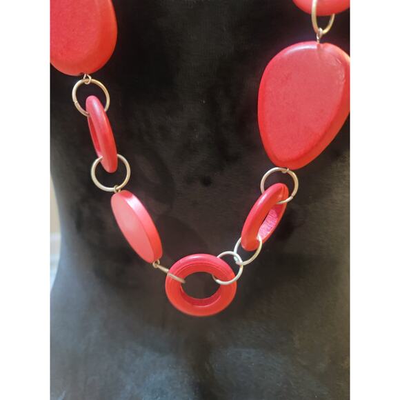Women's Red Statement Necklace With Geometric Beads And Lobster Clasp Lock - Picture 2 of 5